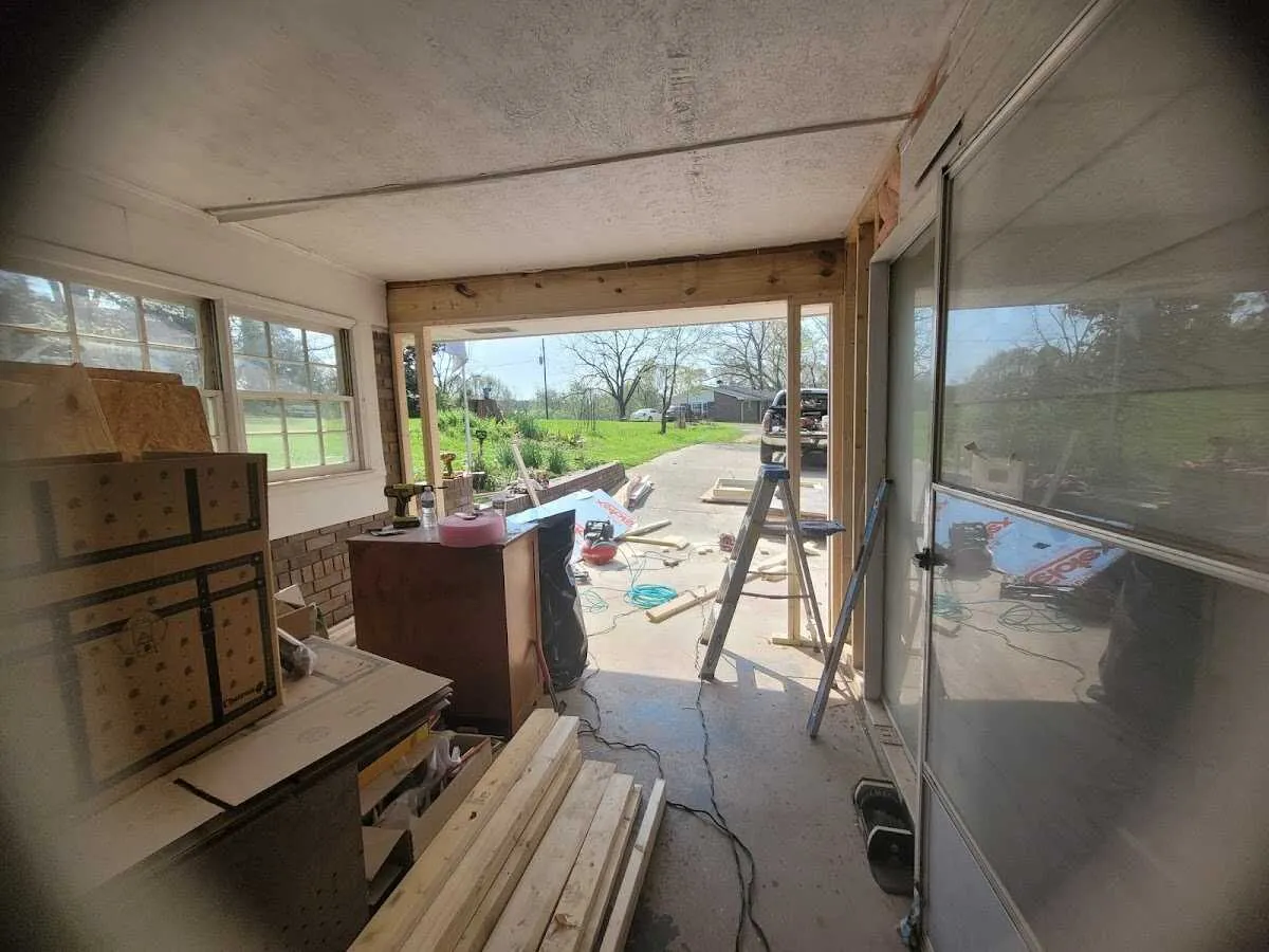 Air movers and dehumidifier for Drying & Dehumidification in Seneca